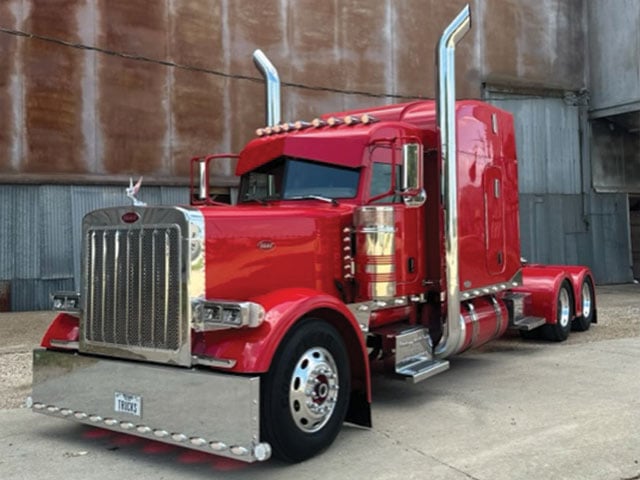 Peterbilt Semi